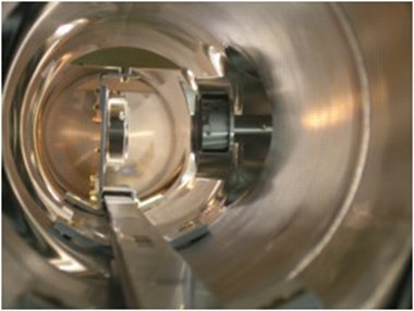 Transfer chamber in a MBE system.