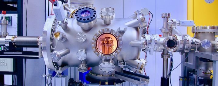 Thermoelectronic energy converter used to explore quantum materials.