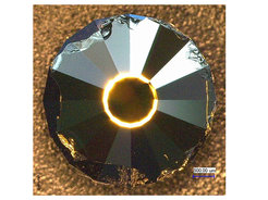 Top-view of a diamond used in a diamond anvil-cell with back irradiation (Jone Zabaleta).