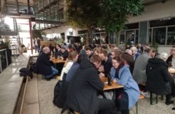 Abendveranstaltung im Wintergarten des MPI für Chemische Physik fester Stoffe.