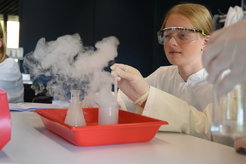 © MPI-FKF / Samuel Van Gele