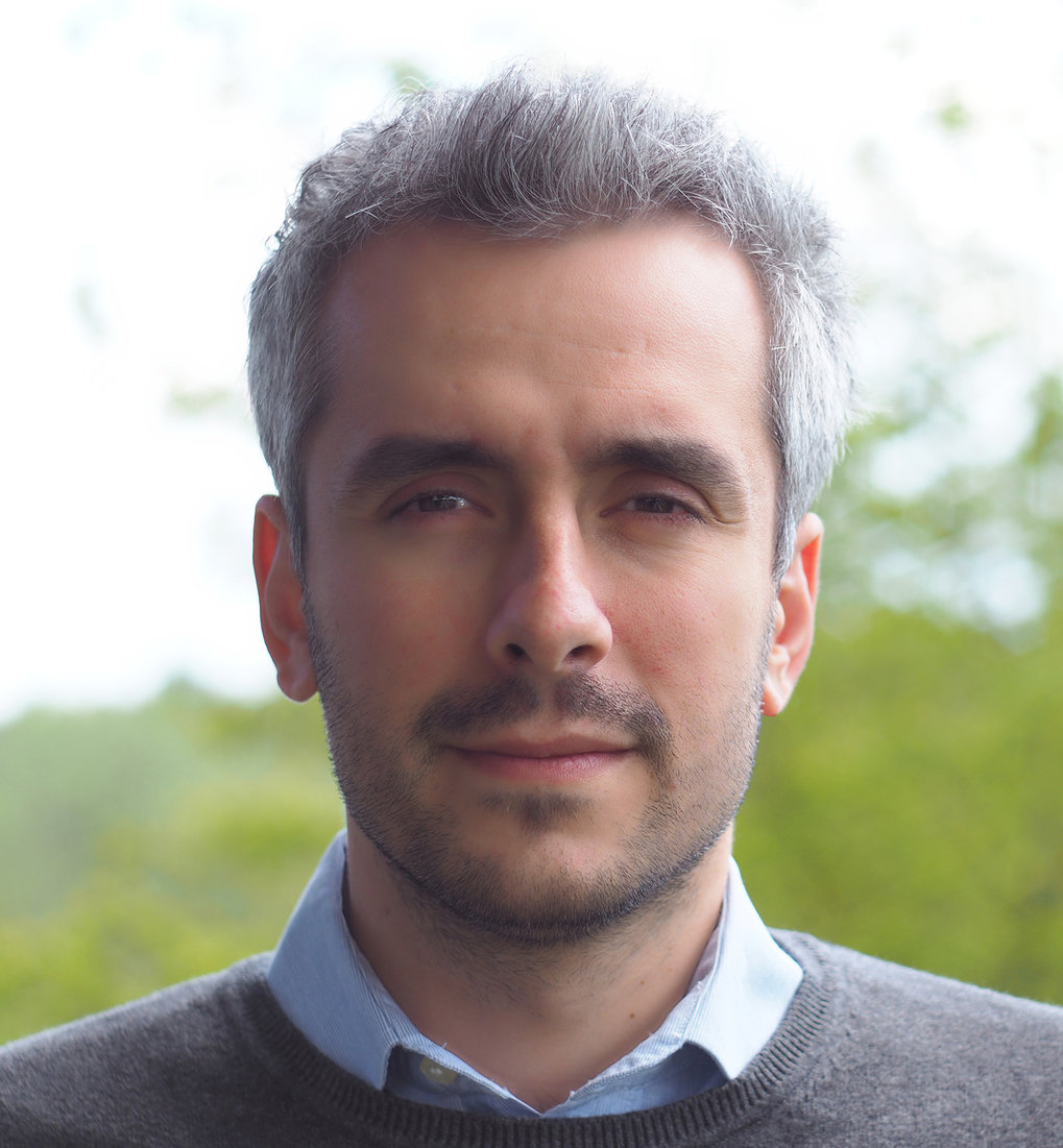 Y. Eren Suyolcu